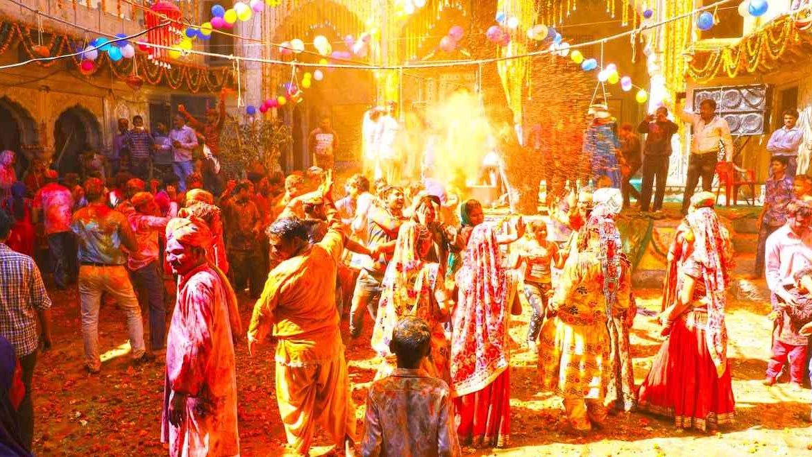 braj-holi-festival-rajasthan